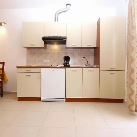 Apartment Fuer 2 Personen Ca 36 Qm In Vrsar, Istrien Istrische Riviera Vrsar