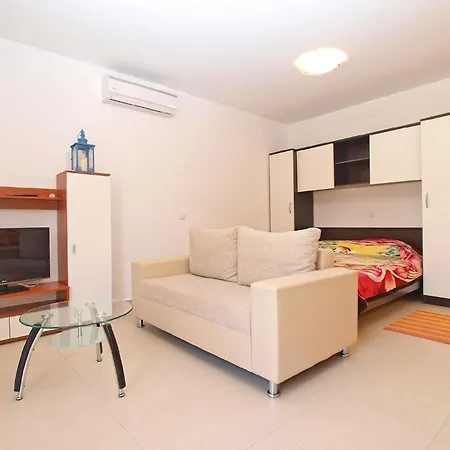 Fuer 2 Personen Ca 36 Qm In Vrsar, Istrien Istrische Riviera Apartment *