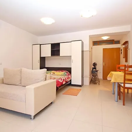 Apartment Fuer 2 Personen Ca 36 Qm In Vrsar, Istrien Istrische Riviera Vrsar